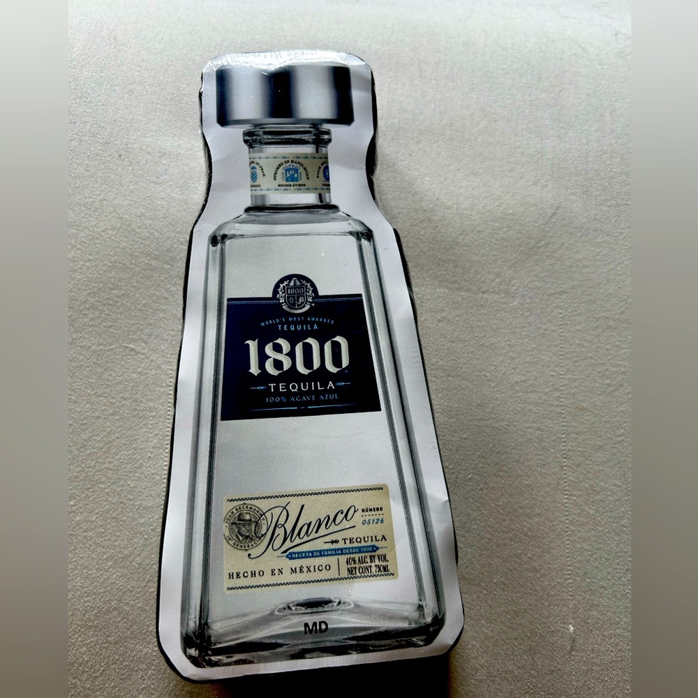 1800 Tequila Blanco Medium T-Shirt in Compressed Shape of Bottle Shrink Wrapped - Picture 2 of 10